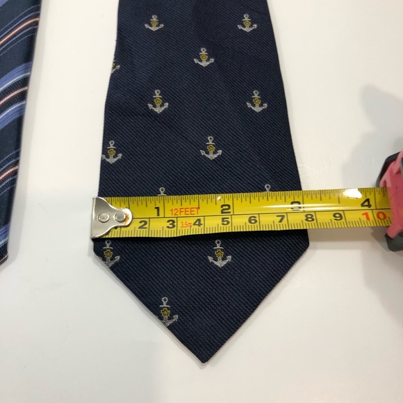 Vintage ties different sizes and designs - Picture 8 of 11